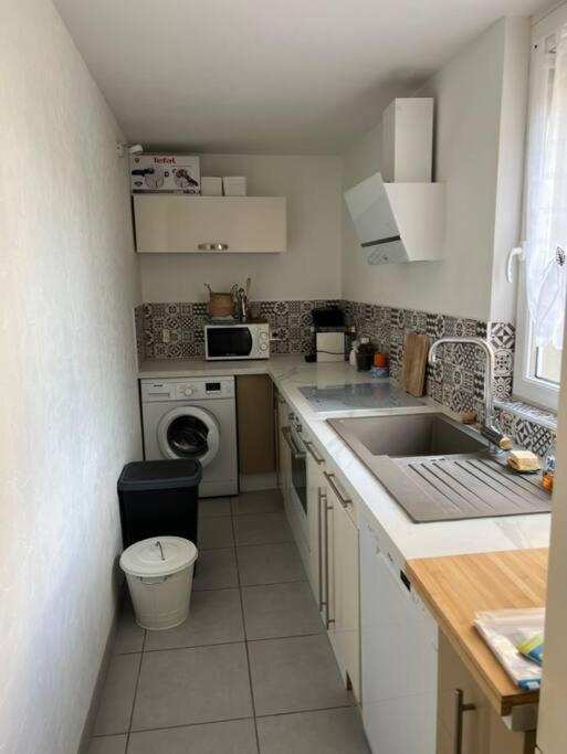 Maison Avec Jardin De 700M2 Charleville-Mézières Eksteriør billede